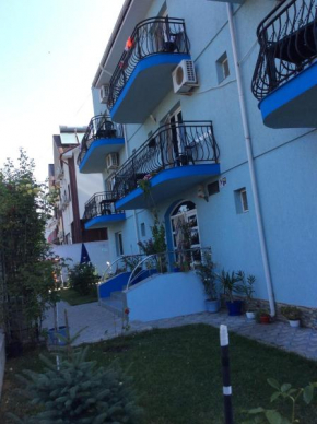 Vila Elada Costinesti